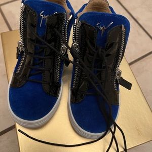 Toddler Giuseppe shoes like new
